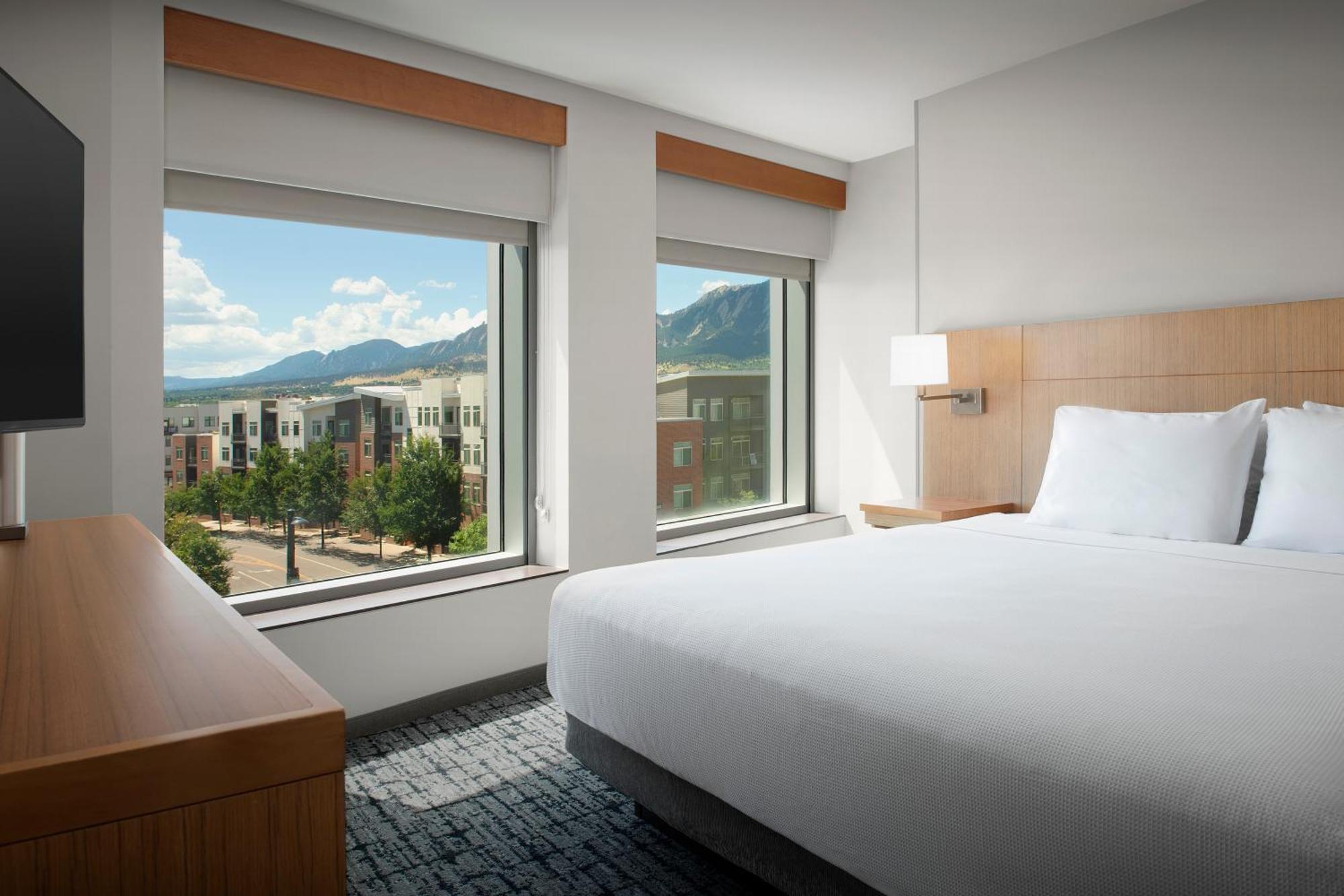 Hyatt Place Boulder Pearl Street - Newly Renovated بولدر المظهر الخارجي الصورة
