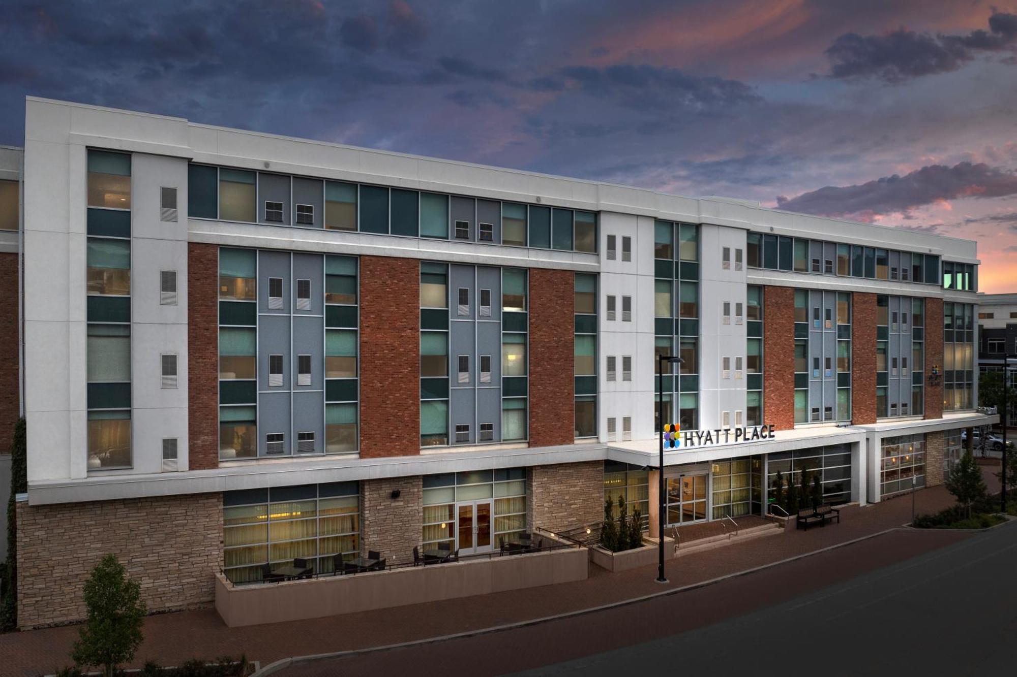 Hyatt Place Boulder Pearl Street - Newly Renovated بولدر المظهر الخارجي الصورة